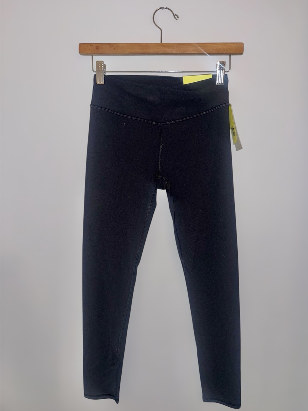 New all in motion EVERYDAY SOFT Black Stretch Full Length Leggings L High Rise